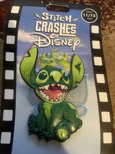 Stitch Crashes Disney Jumbo Peter Pan Tinker Bell Pin 11/12 Stitch Limited New!! - Picture 1 of 3