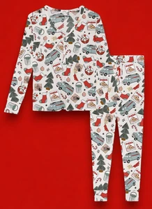 New 2 Piece Longsleeve Set Bamboo Home Alone Print. Brand Lori & Val. Size 10 - Picture 1 of 1