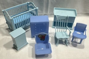 Vintage 1960s Dollhouse Furniture Nursery 7 Pieces, Blue Plastic - Picture 1 of 15