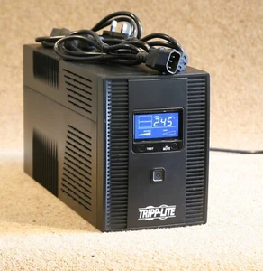 Onduleur Tripp-Lite SmartPro SMX1500LCDT 1500VA. Cellules neuves montées. Garantie RTB 12M - Photo 1/6