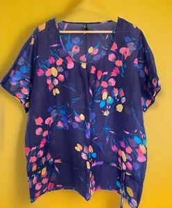 BNWOT M&S GORGEOUS NAVY FLORAL COTTON AND SILK TUNIC BLOUSE TOP SIZE 20 - Picture 1 of 2
