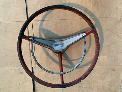 Ford 1960 volante y anillo de ajuste Galaxie Country sedán Foto 1 de 4