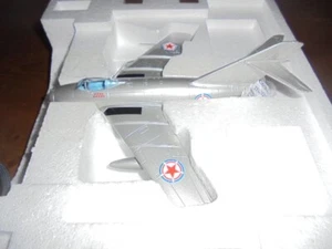 FRANKLIN MINT ARMOUR B11E072 1/48 MIG-15 NTH KOREAN AIR FORCE KOREAN WAR 1951 - Bild 1 von 10