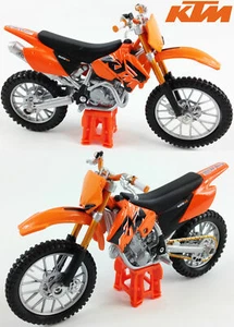 Maisto 1:18 KTM SX 525 Modello Giocattolo Motocross Moto Dirt Bike Scrambler - Foto 1 di 1