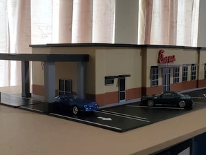 CHICK FIL-A S SCALE BUILDING-DIORAMA - Picture 1 of 9