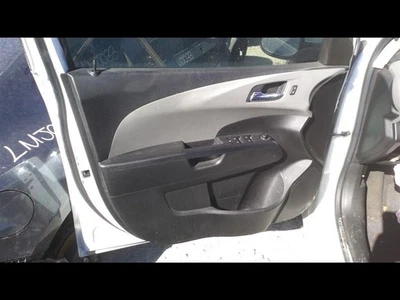 Used Front Left Door Interior Trim Panel fits: 2015 Chevrolet Sonic  Grade A Foto 1 de 4