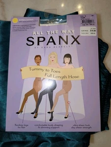 Spanx All The Way Hose Bauch bis Zehen volle Länge nude Größe C Shapewear Neu mit Etikett - Bild 1 von 3