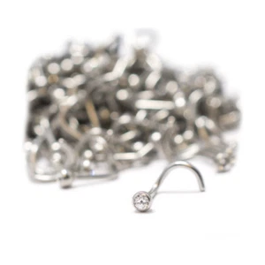 100 Pack 20G Nose Piercing Ring Screws 316L Surgical Steel with Clear Set CZ Gem - Picture 1 of 10