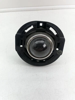 Chrysler/Dodge/Jeep LH 2011-2015 = montaje de luz antiniebla derecha fabricante de equipos originales usado Foto 1 de 4