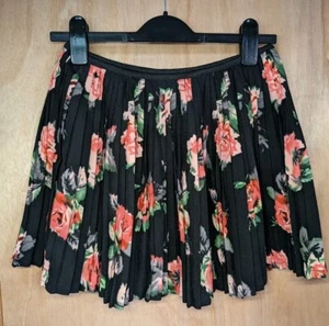 New Look Petite Floral Pleated Mini Short Skirt Size UK10 BNWOT - Picture 1 of 7