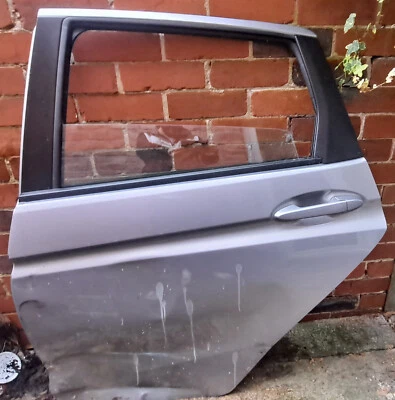  2018 HONDA Jazz MK3 Sport Navi Door Damage With Glass ,Handle And Trims - Image 1 of 2