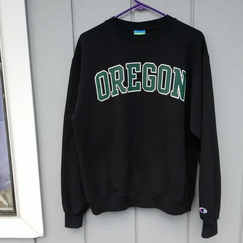 Vtg. Champion Oregon Ducks College Crew Neck Spell Out ECO Fleece Small/Medium Cover