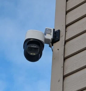 Outdoor Corner Mount For Reolink TrackMix - Picture 1 of 5