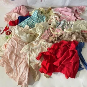 Vintage Puppe/Baby Puppenkleidung Paket für 14-20 Zoll große Puppen Kleid Hut Hose - Bild 1 von 7