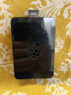 Raspberry Pi 2 Model B V1.1  Mini PC With Bluetooth And 2.4 GHz Dongles, Case - Image 1 of 4