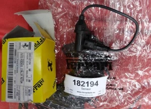 Sensor Kurbelwelle FERRARI 360 430 - angolar speed sensor - # 182194 ers 164937 - Picture 1 of 1