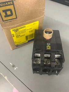 Bolt-On Circuit Breaker Square D QOB350VH 50 Amp 3 Pole 240V  22kA - Picture 1 of 3