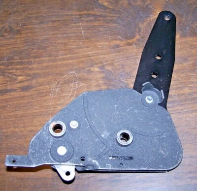 GENUINE GM RECLINER 19127955 OEM - Image 1 of 3