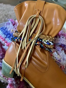 Boots Tan Size (11-12)43 ….Fringes etc not leather NEW - Picture 1 of 19