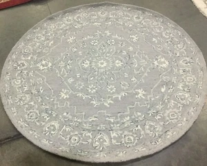 L GREY / IVORY 5' X 5' Round Back Stain Rug, Reduced Price 1172663129 MLP504F-5R - Picture 1 of 3