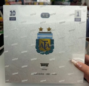 Fansmall Argentina Timeless Team Box 2022 Lionel Messi Batistuta Álvarez RC Auto - Imagen 1 de 1