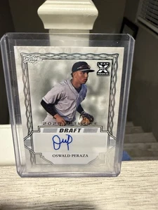 2021 Leaf Trinity Oswald Peraza Auto Yankees - Picture 1 of 2