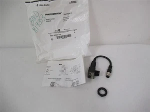 249673 New-No Box; Allen-Bradley 42EF-S1RCA-G4 Photoswitch21.6-264 V 100mA 4pin - Picture 1 of 5