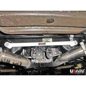 CHEVROLET CAMARO SS 5º 2010~2015 ULTRA RACING 2 PUNTOS TIRANTES INFERIORES TRASEROS - Imagen 1 de 6