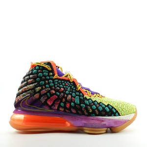 nike lebron james mujer