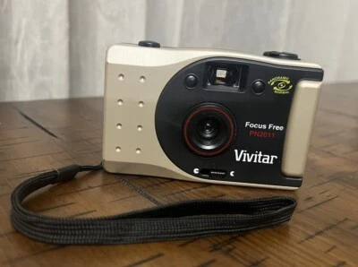 Cámara fotográfica Vivitar PN2011 35 mm enfoque panorámico apuntar y disparar gratis Foto 1 de 4