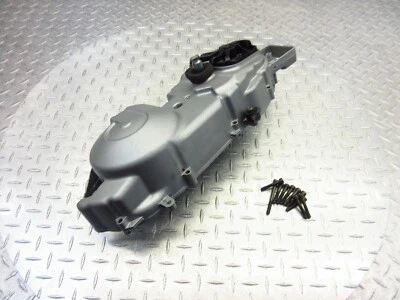 Крышка картера двигателя двигателя 2004 04-09 Yamaha Vino 125 YJ125 - Изображение 1 из 4