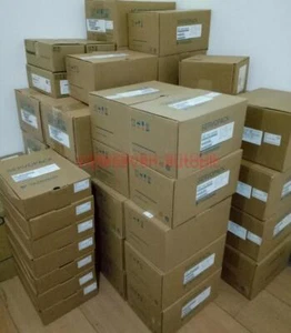 1 Stück neuer Yaskawa Servomotor SGML-01AF14 - Bild 1 von 1