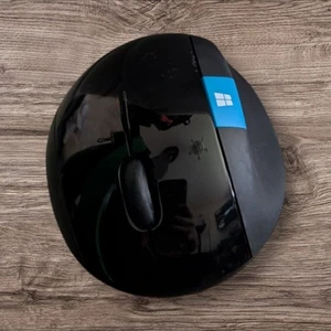 Souris ergonomique Microsoft-Sculpt Surface Edition 1560 (PAS DE RÉCEPTEUR) - Photo 1/2