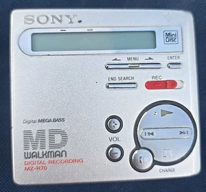 Sony Walkman Digital Recorder MZ-R70 getestet - Bild 1 von 3