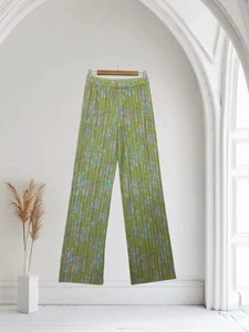 Zara Women’s Green Floral Pleated Pants Size Medium High Waist Boho Chic - Picture 1 of 22