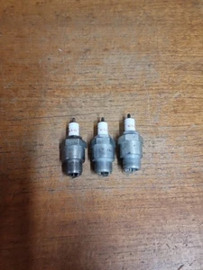 3 X Camión tractor coche clásico veterano bujía grande Klg A10 vintage - Imagen 1 de 4