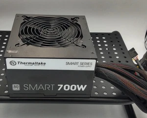 Fuente de alimentación Thermaltake Smart Series 700W SPD-700AH2NCW, PROBADA - Imagen 1 de 7