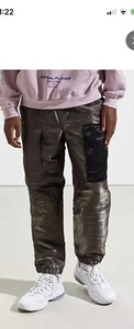 Urban Outfitters Parachute Iridescent Cargo Wind Pant Men's Greenish Gold Small - Picture 1 of 14