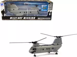 Boeing CH-46 Sea Knight elicottero grigio oliva marines militari di - Foto 1 di 12