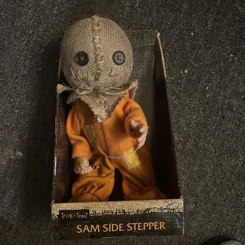 Spirit Halloween Sam side stepper Trick R Treat - Snapped Lollipop Cover