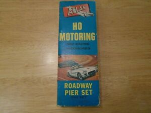 Vintage 1960's Atlas HO Motoring Roadway Pier Set #1250-198