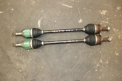 Subaru Impreza WRX 2015-2017 sedán 2,0 L eje delantero CV M/T OEM Foto 1 de 4