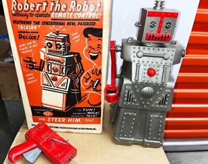 1950's IDEAL ROBERT the ROBOT Talks Walks & Original Box Vintage Original Icon