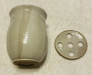 Vaso rana fiore firmato Studio Pottery "Sheila" - Foto 1 di 4