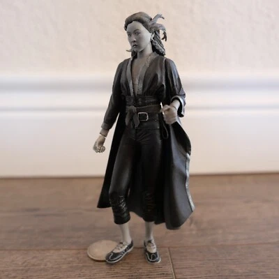 Figura de acción Sin City Miho 2005 blanco y negro NECA Devon Aoki Reel Toys Foto 1 de 2