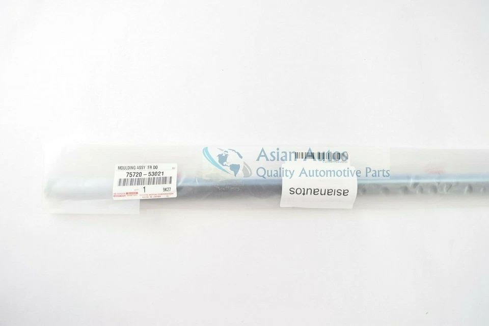 Moldura de cinturón de puerta de ventana original Lexus IS250 IS350 IS-F 7572053021 OEM  Foto 1 de 1