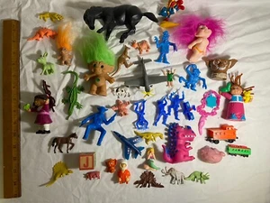 Nice lot of Vintage 1960-1980's Toys Mix Lot, Trolls, McDonalds, Gremlins, Ect. - Picture 1 of 13