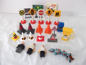 Lot 24 toy 1/64 Road Sign Model Outdoor City Street Scene Display small cars - Picture 1 of 1