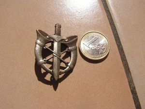 insigne  de beret ou casquette  poste aux armées   ( ref 300  ) - Picture 1 of 2