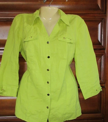 JM COLLECTION LIME GREEN BUTTON DOWN BLOUSE 3/4 SLEEVE SKIZE 8 - Image 1 of 4
